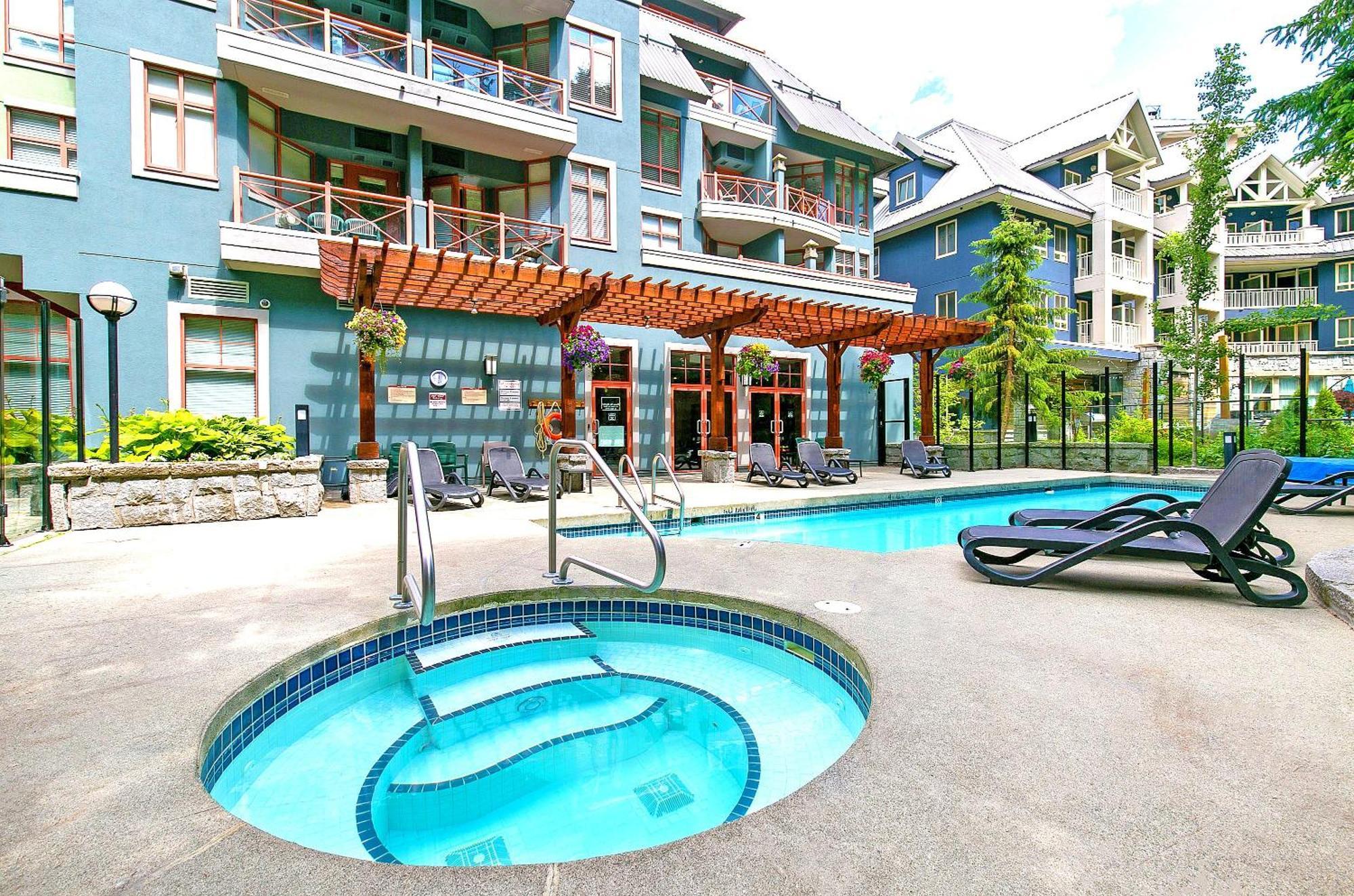 Alpenglow Lodge Family & Work Retreat By Mva Whistler Dış mekan fotoğraf