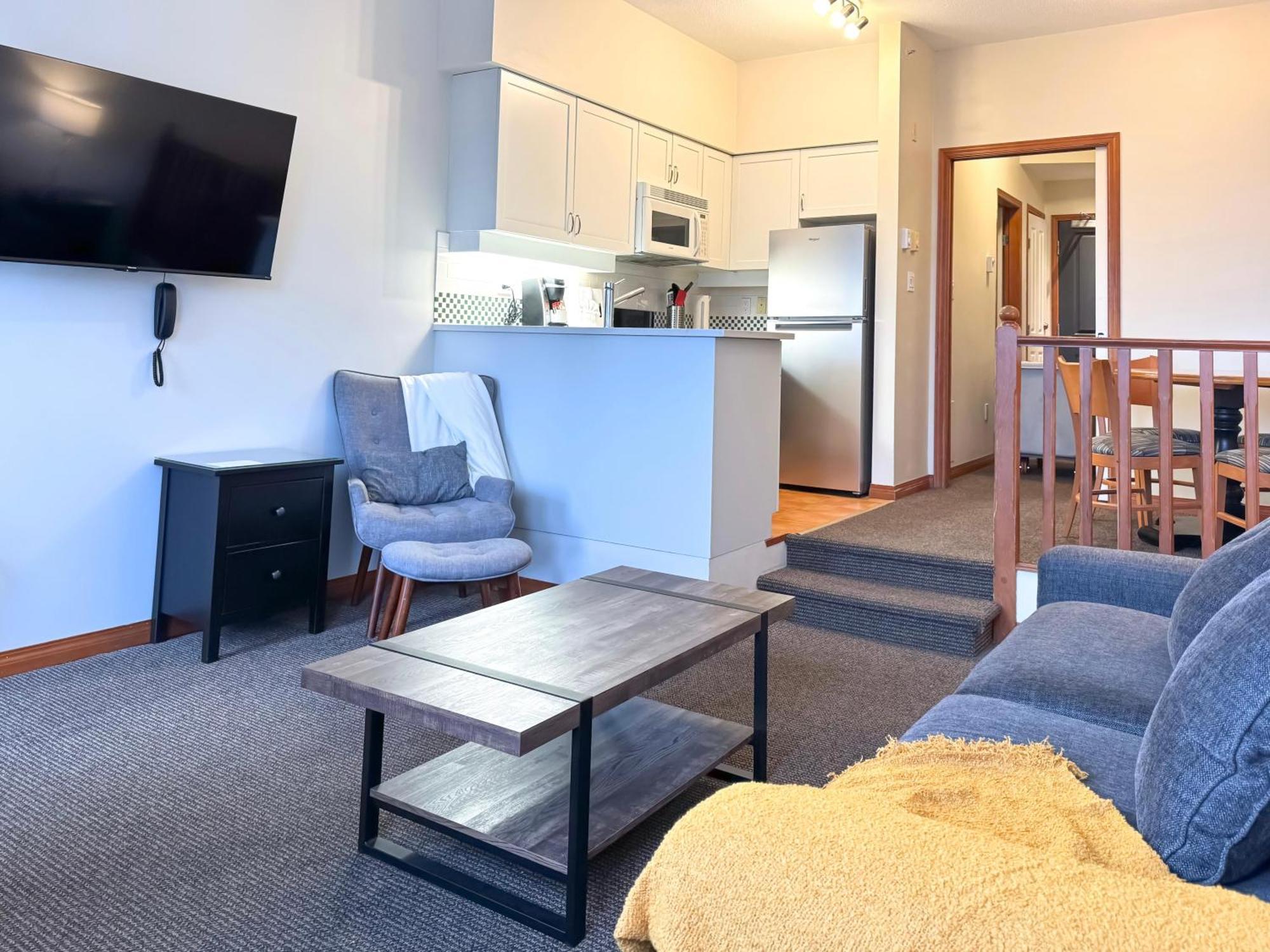 Alpenglow Lodge Family & Work Retreat By Mva Whistler Dış mekan fotoğraf